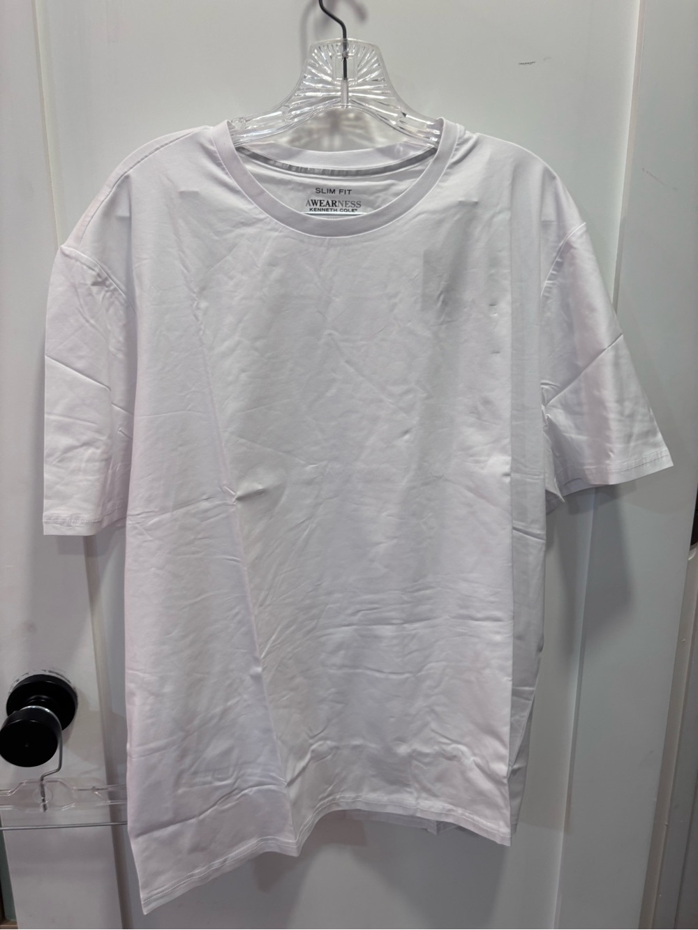 MEN'S WEARHOUSE SLIM T SHIRT